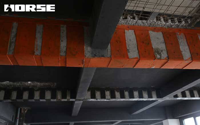 Reinforced Concrete Beam With Steel Plate Reinforced Concrete Beam With Steel Plate