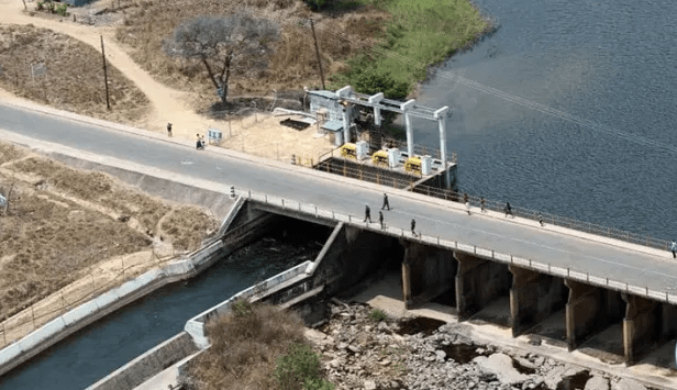 1637224487262643.png bridge.png